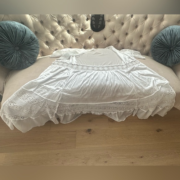 Bridal Robe - Picture 3 of 8